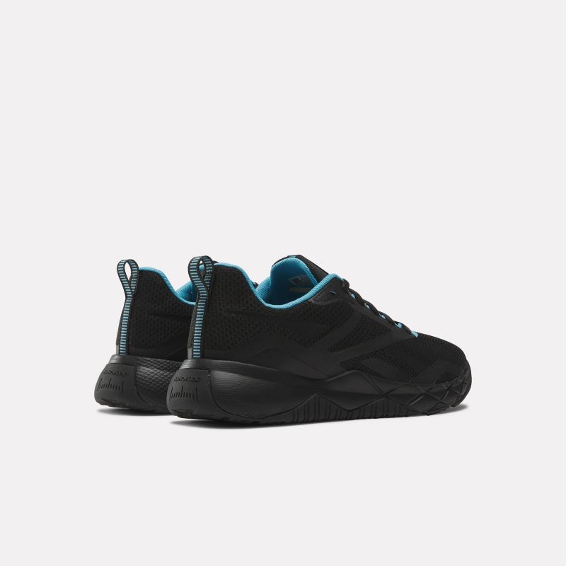 nanito_source_url:https://b2bsportswholesale.net/public/storage/productimages/1c/17/32/ef/1168998/image/xlarge_clean.jpg