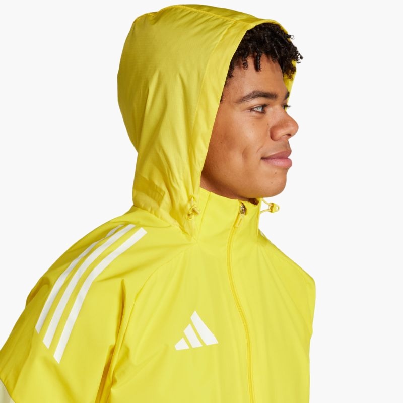 nanito_source_url:https://b2bsportswholesale.net/public/storage/productimages/58/ea/01/fc/1821126/image/xlarge_clean.jpg