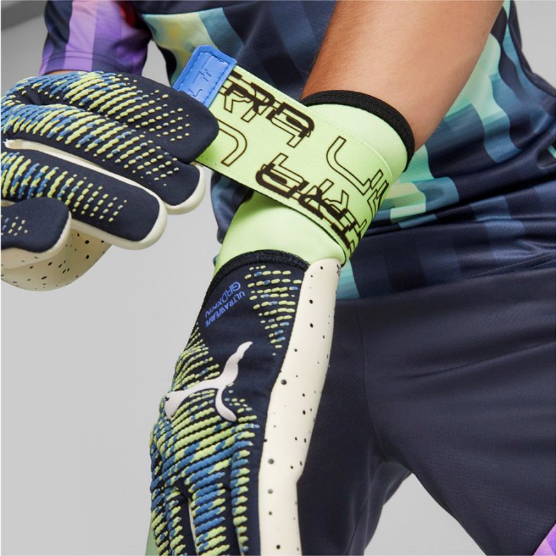 Puma Ultra Ultimate 1 NC Gloves 041813 01