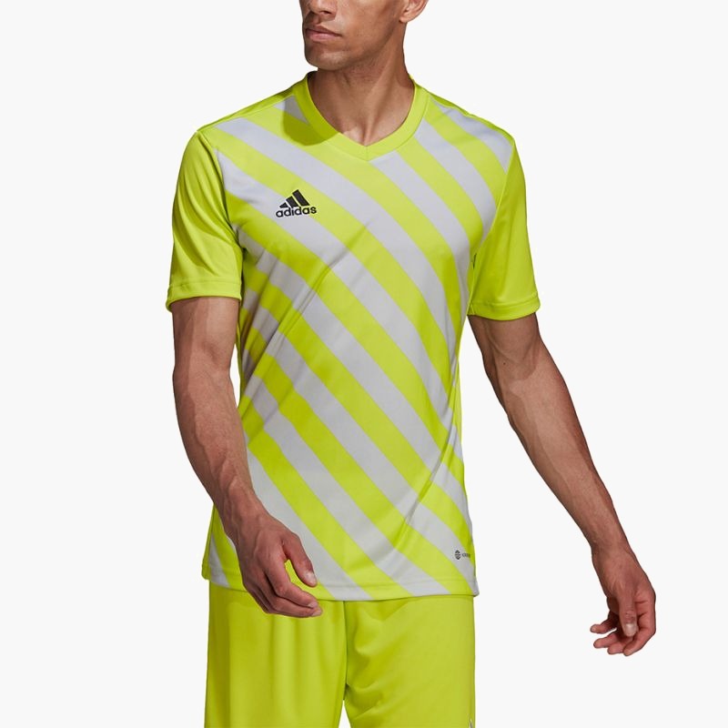 nanito_source_url:https://b2bsportswholesale.net/public/storage/productimages/9f/7b/6d/89/793038/image/xlarge_clean.jpg