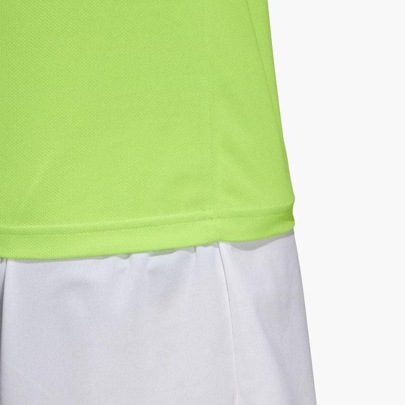 nanito_source_url:https://b2bsportswholesale.net/public/storage/productimages/7c/1d/81/c4/2133510/image/xlarge_clean.jpg