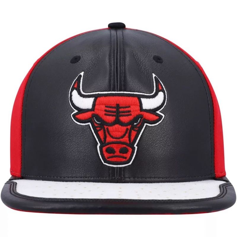 nanito_source_url:https://b2bsportswholesale.net/public/storage/productimages/5c/fa/2b/b4/1178941/image/xlarge_clean.jpg