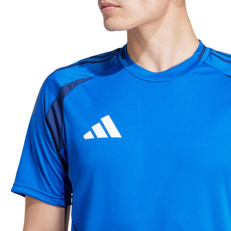 nanito_source_url:https://b2bsportswholesale.net/public/storage/productimages/e4/f2/c8/f0/1083346/image/xlarge_clean.jpg