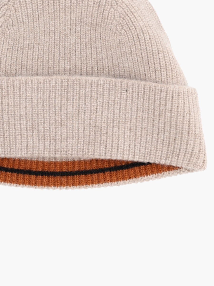 nanito_source_url:https://nokinstyle.com/2376118/cashmere-oasis-beanie.jpg