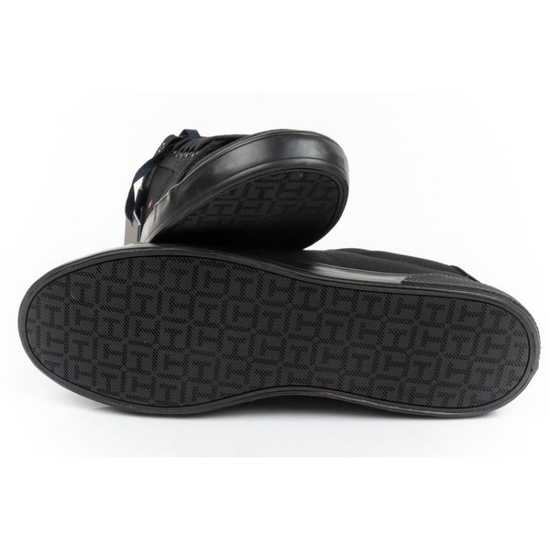 nanito_source_url:https://b2bsportswholesale.net/public/storage/productimages/bb/b3/17/1c/1107286/image/xlarge_clean.jpg