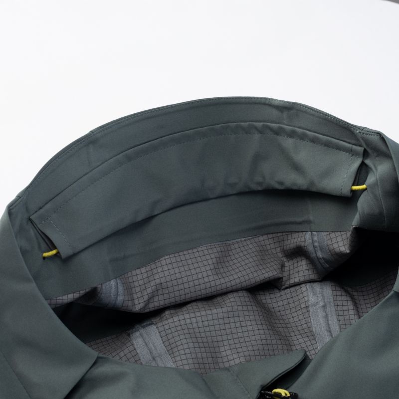 nanito_source_url:https://b2bsportswholesale.net/public/storage/productimages/84/e1/2f/a2/1662439/image/xlarge_clean.jpg