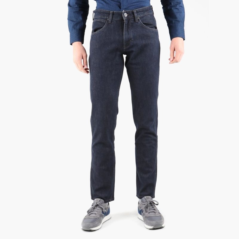 nanito_source_url:https://b2bsportswholesale.net/public/storage/productimages/c7/23/0b/d6/636342/image/xlarge_clean.jpg