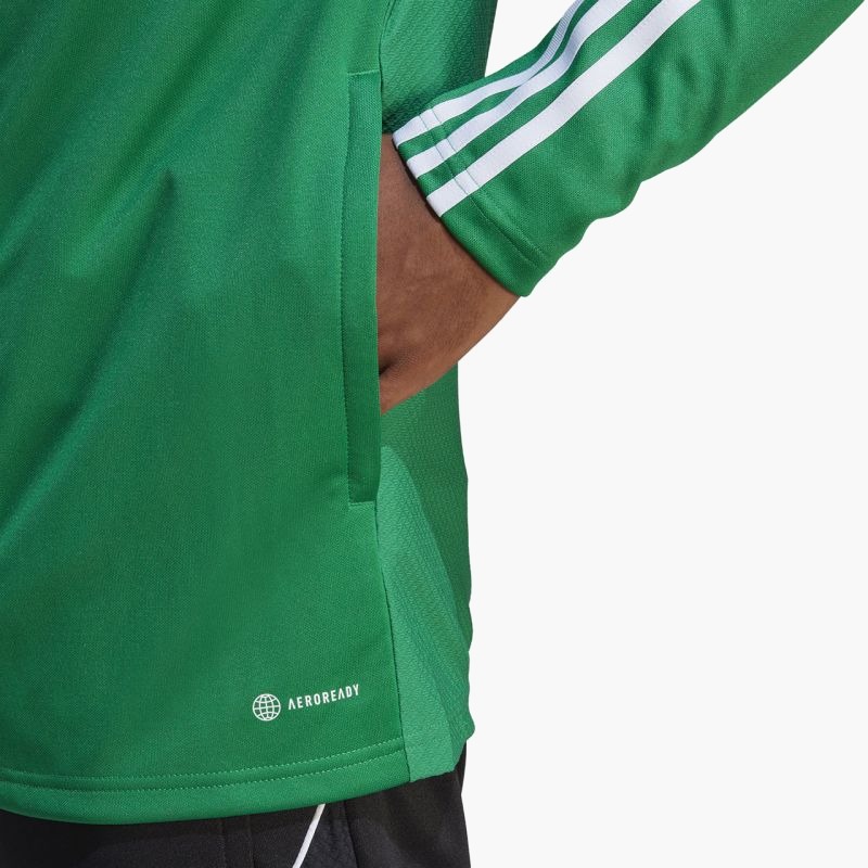 nanito_source_url:https://b2bsportswholesale.net/public/storage/productimages/f6/e5/bc/9c/2257284/image/xlarge_clean.jpg