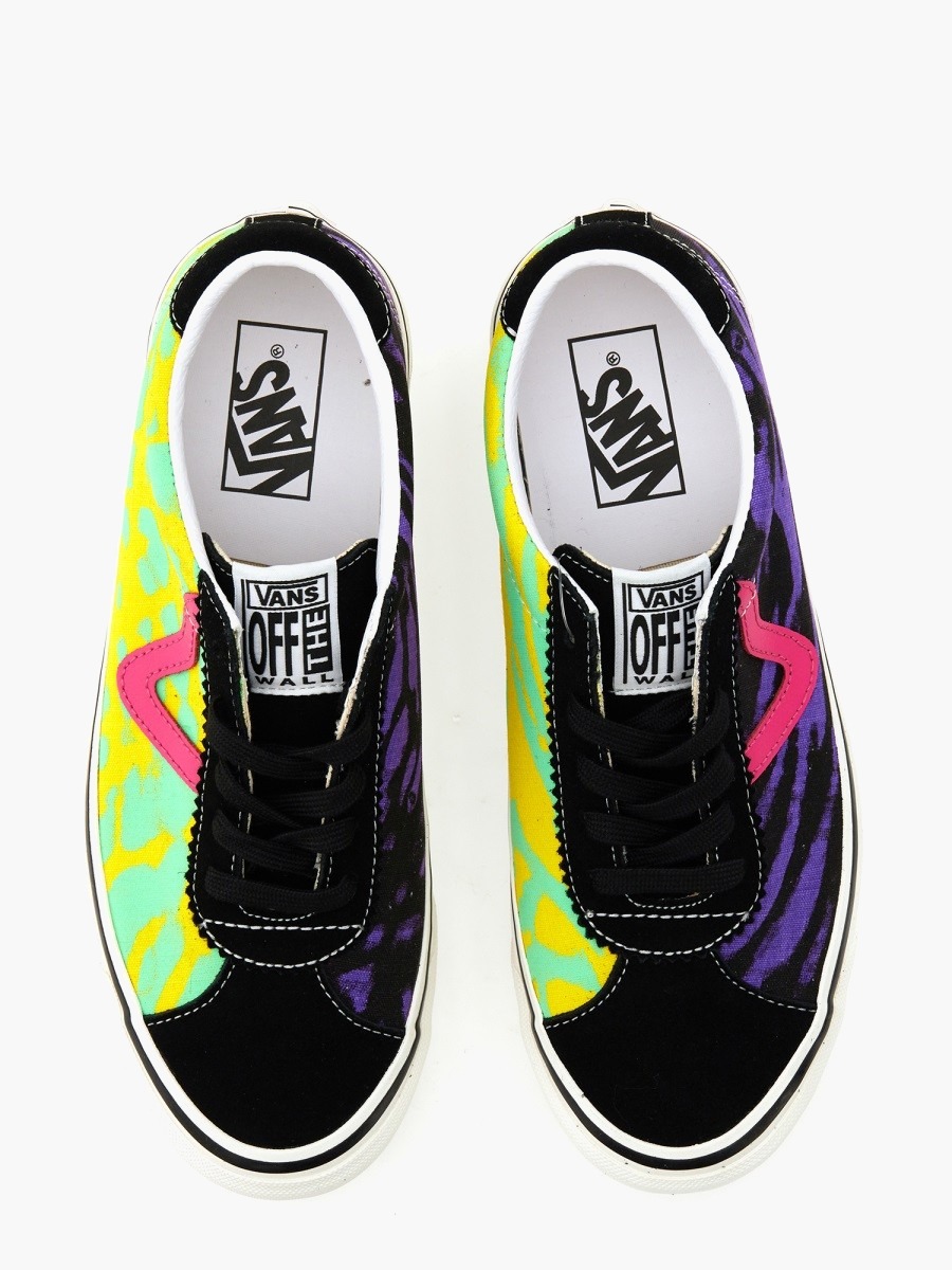 nanito_source_url:https://nokinstyle.com/2353529/vans-style-73-dx.jpg