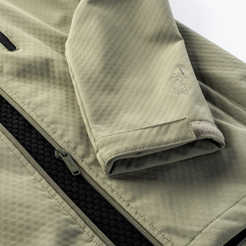 nanito_source_url:https://b2bsportswholesale.net/public/storage/productimages/b6/d1/b8/28/1669059/image/xlarge_clean.jpg