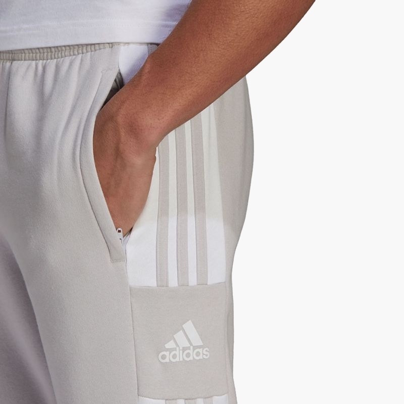 nanito_source_url:https://b2bsportswholesale.net/public/storage/productimages/ce/97/70/e4/1312535/image/xlarge_clean.jpg