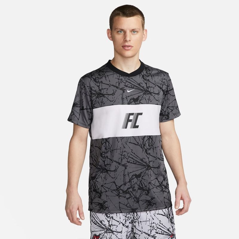 nanito_source_url:https://b2bsportswholesale.net/public/storage/productimages/c6/08/f2/c6/984648/image/xlarge_clean.jpg