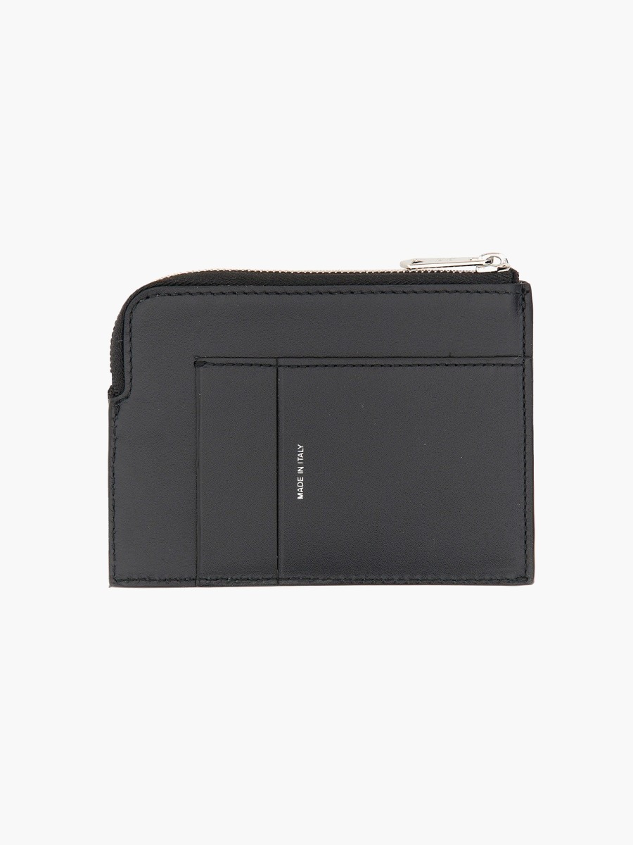nanito_source_url:https://nokinstyle.com/2358636/signature-stripe-zipper-wallet.jpg
