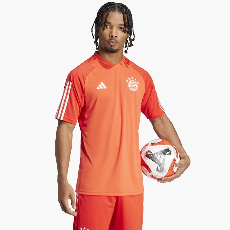 adidas FC Bayern Training T-shirt JSY M IQ0608