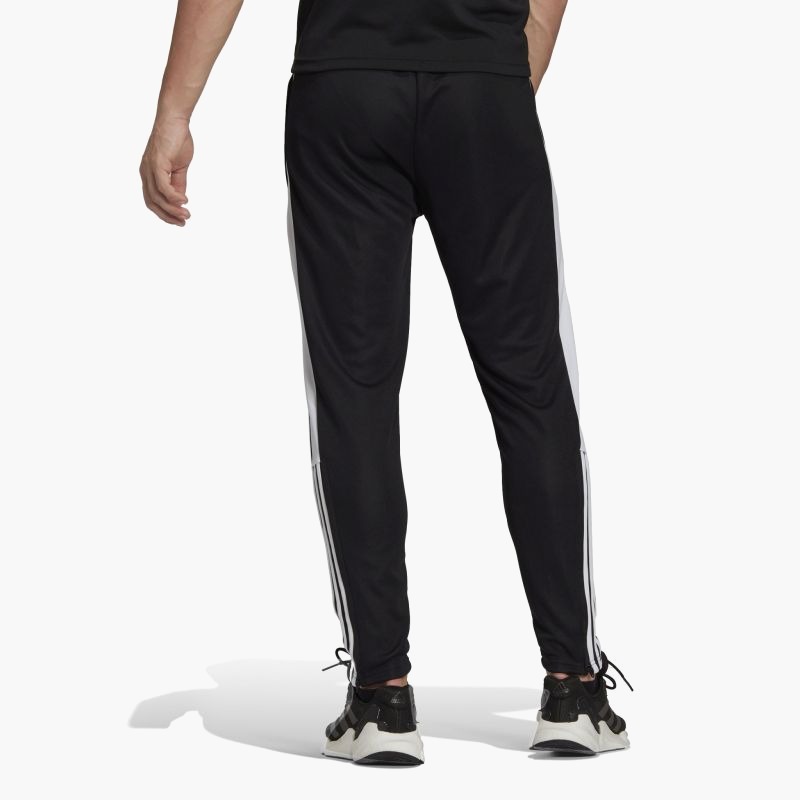 nanito_source_url:https://b2bsportswholesale.net/public/storage/productimages/7d/81/eb/26/818613/image/xlarge_clean.jpg