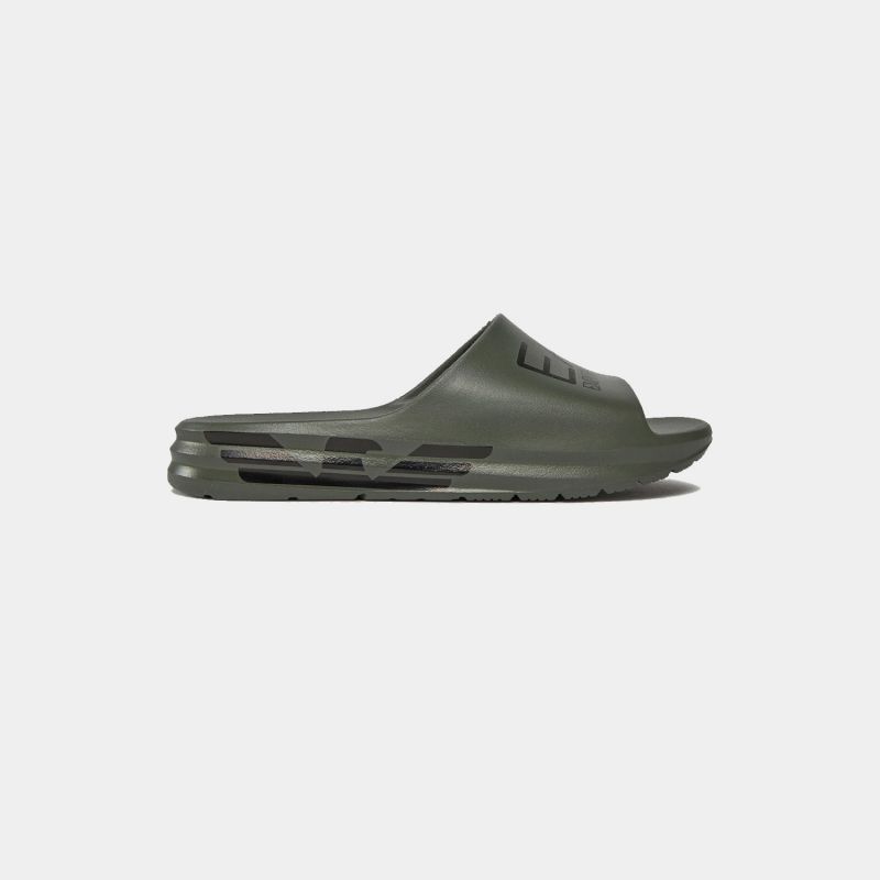 nanito_source_url:https://b2bsportswholesale.net/public/storage/productimages/a3/bc/c2/79/1172354/image/xlarge_clean.jpg
