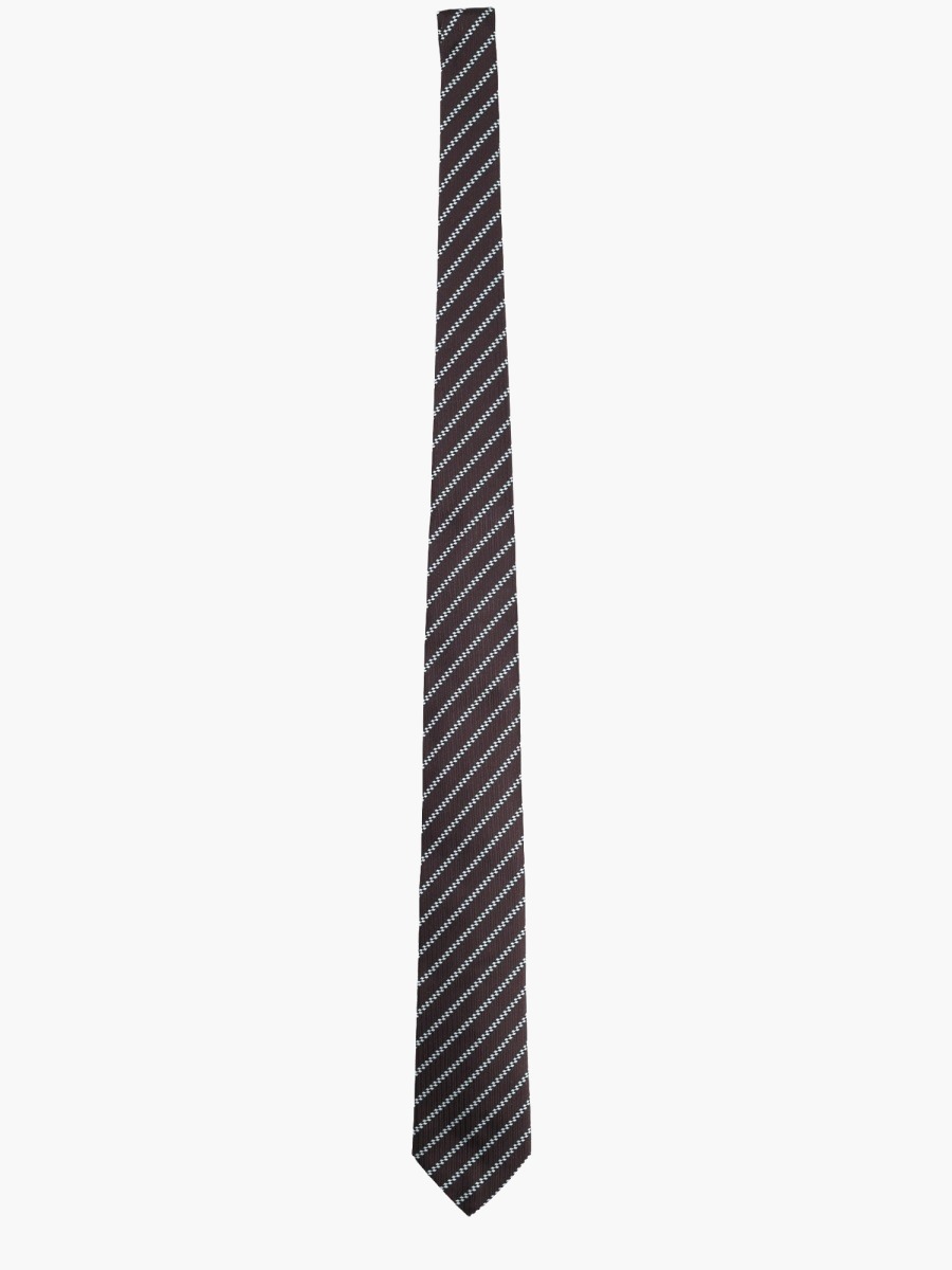 nanito_source_url:https://nokinstyle.com/2336169/silk-tie.jpg