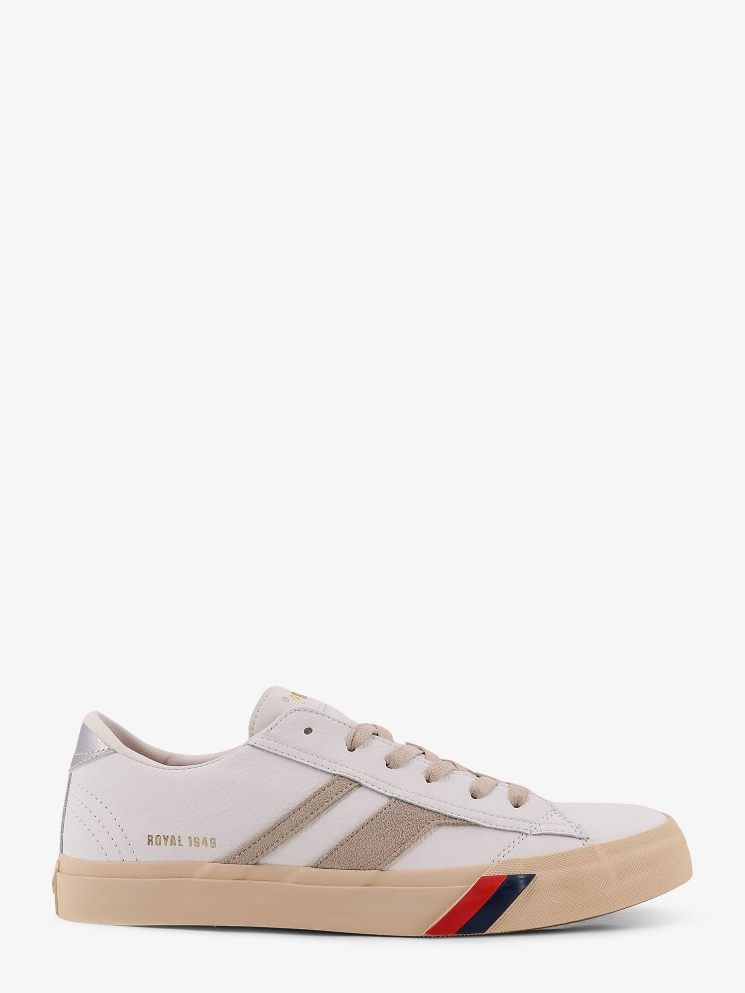 nanito_source_url:https://nokinstyle.com/2402811/royal-classic-leather-sneakers.jpg