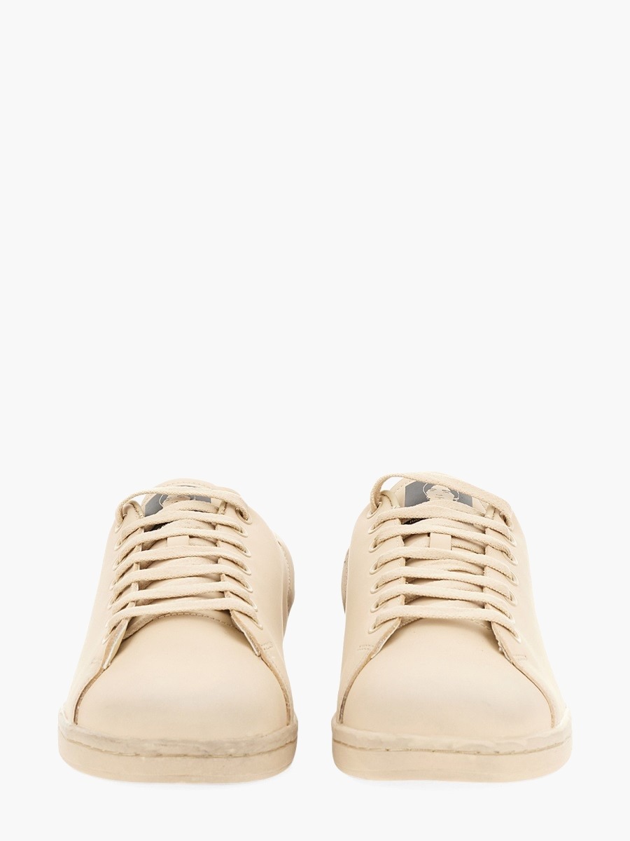 nanito_source_url:https://nokinstyle.com/2353634/sneaker-orion.jpg