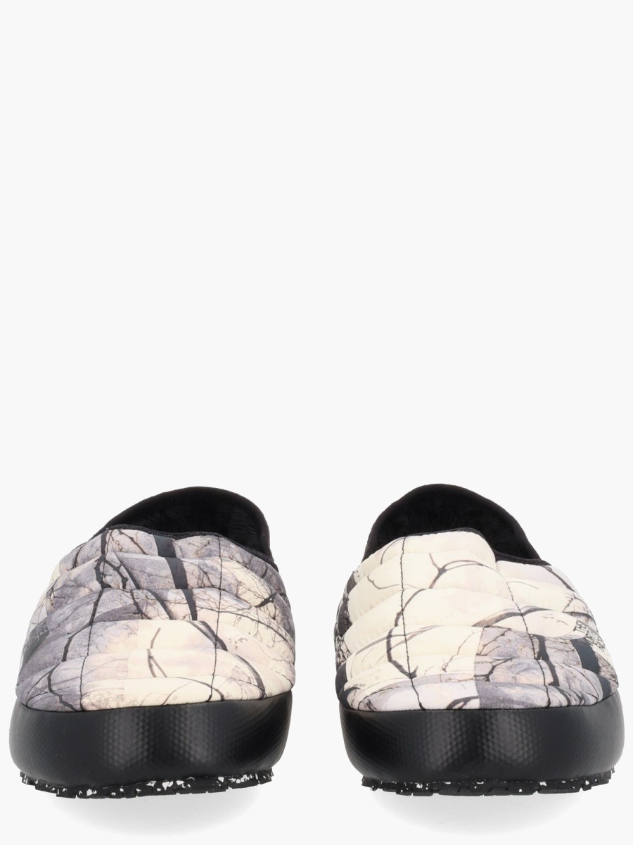 nanito_source_url:https://nokinstyle.com/2378381/mule-shoe-thermoball.jpg