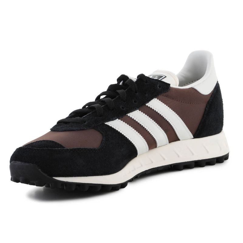 nanito_source_url:https://b2bsportswholesale.net/public/storage/productimages/02/02/d1/bc/1034981/image/xlarge_clean.jpg