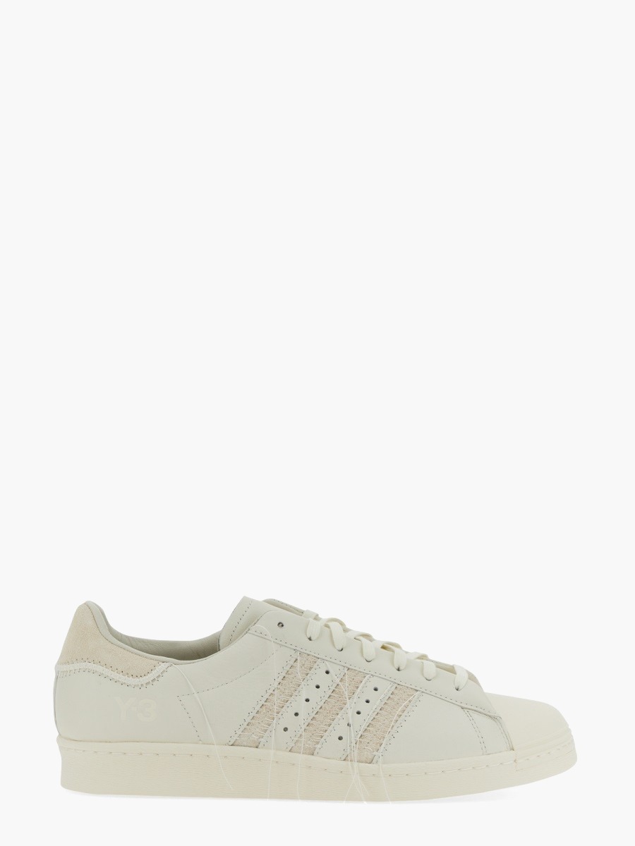 nanito_source_url:https://nokinstyle.com/2359223/sneaker-hicho.jpg