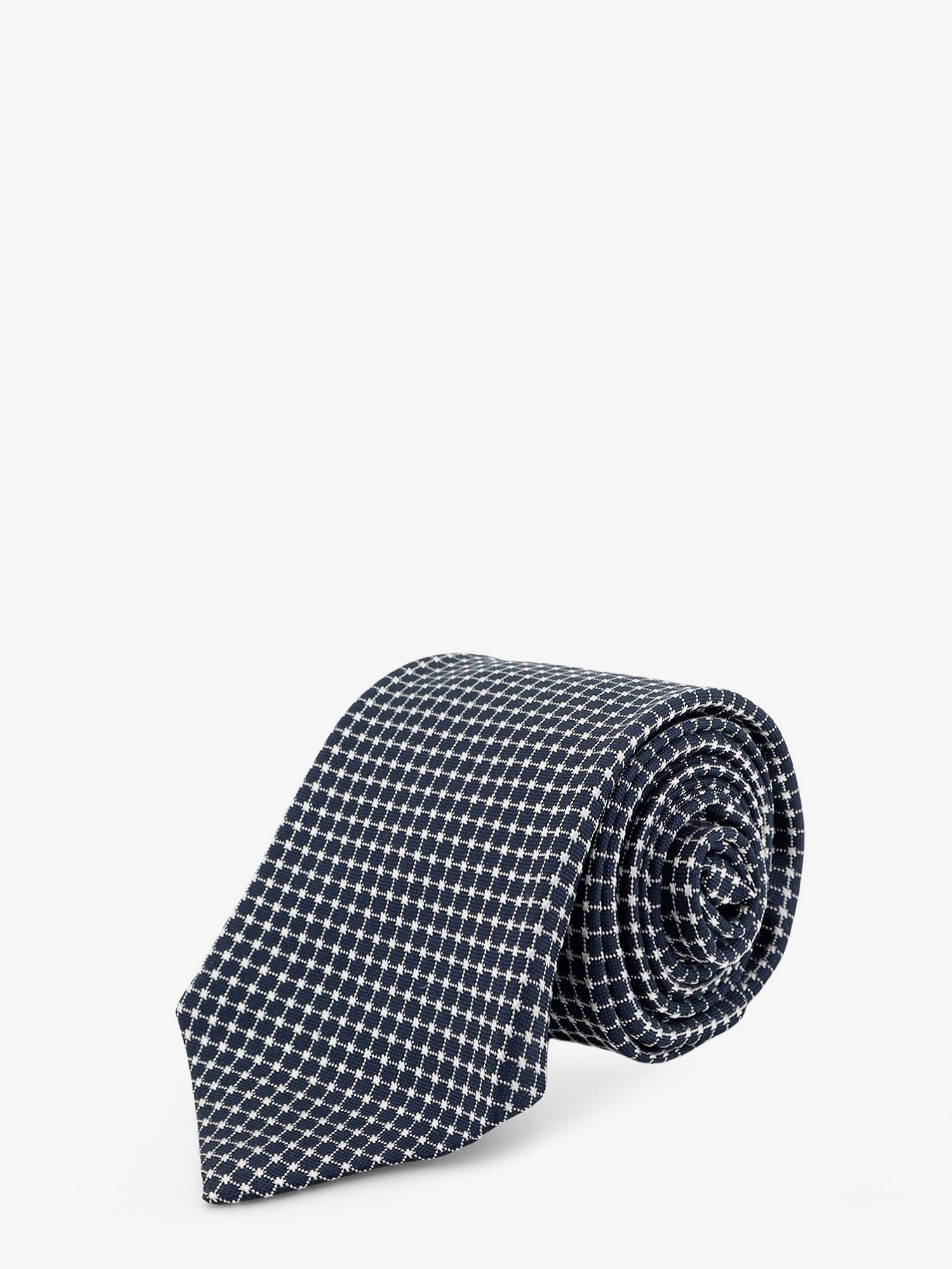 nanito_source_url:https://nokinstyle.com/2424142/silk-tie.jpg
