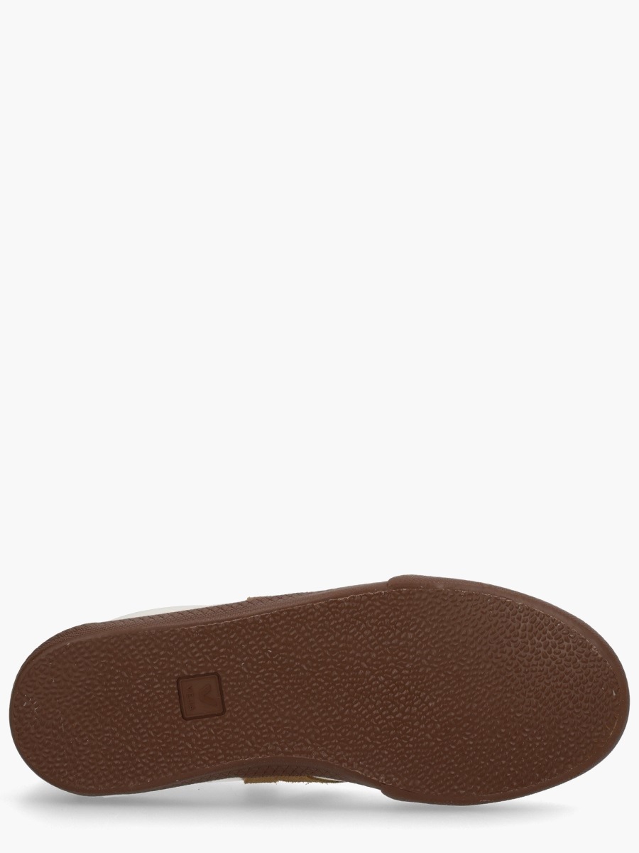 nanito_source_url:https://nokinstyle.com/2366329/volley-sneaker.jpg