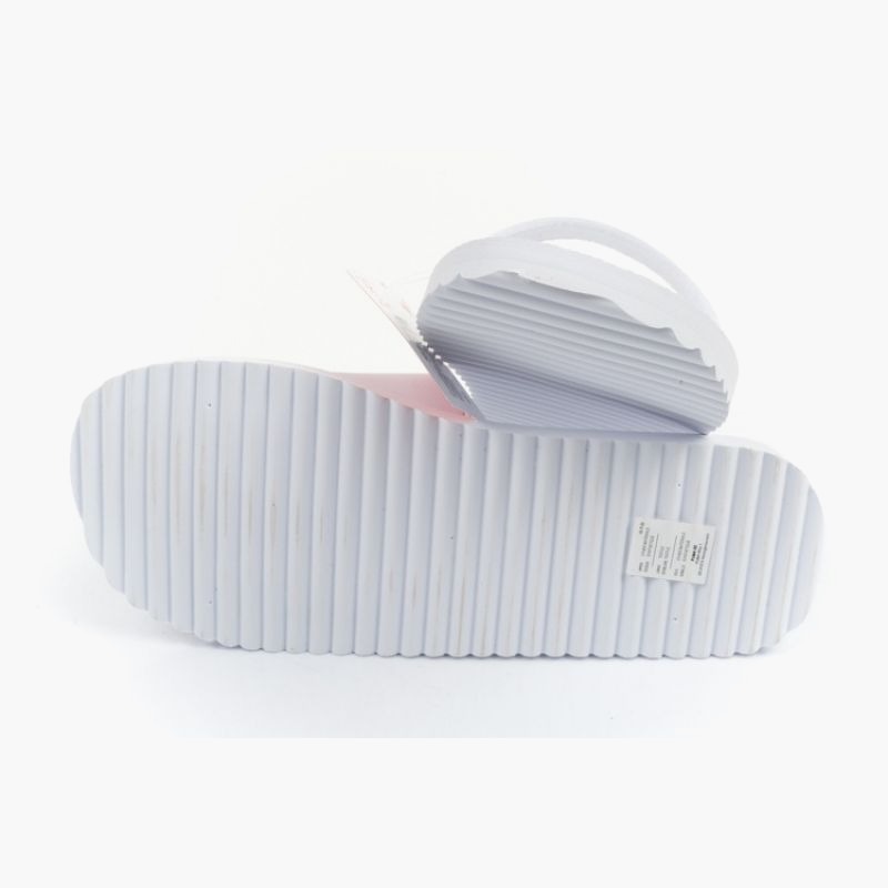 nanito_source_url:https://b2bsportswholesale.net/public/storage/productimages/ea/ce/ac/50/1107313/image/xlarge_clean.jpg