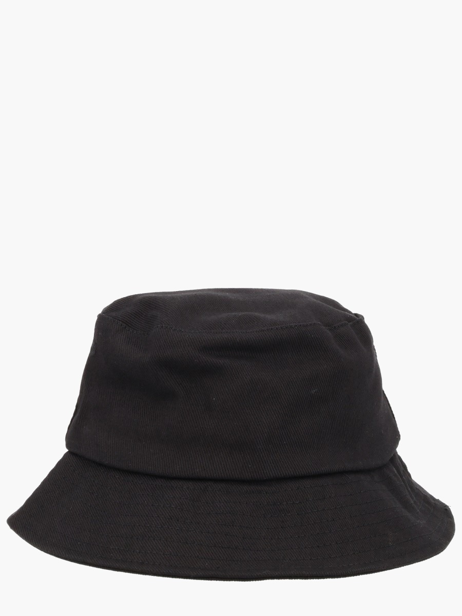 nanito_source_url:https://nokinstyle.com/2329150/cappello-con-logo.jpg