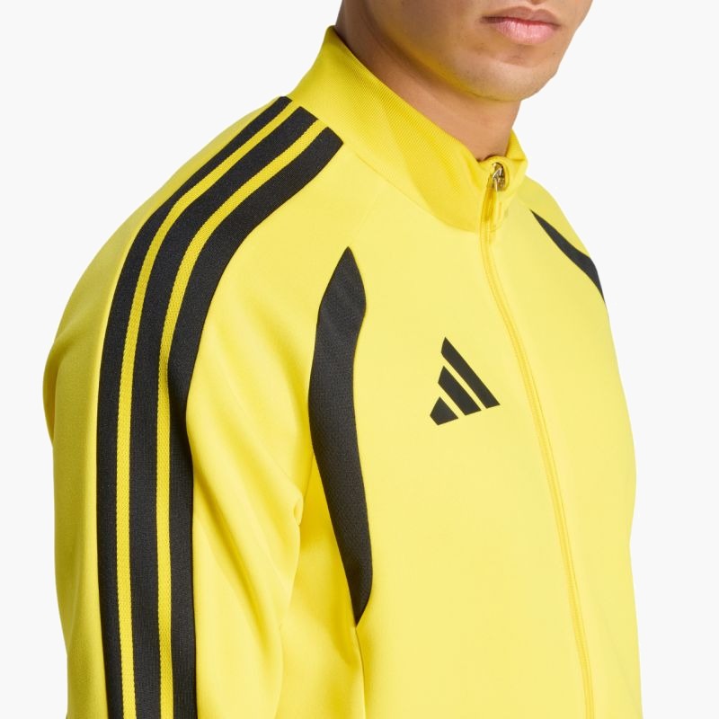 nanito_source_url:https://b2bsportswholesale.net/public/storage/productimages/06/23/fb/15/1970434/image/xlarge_clean.jpg