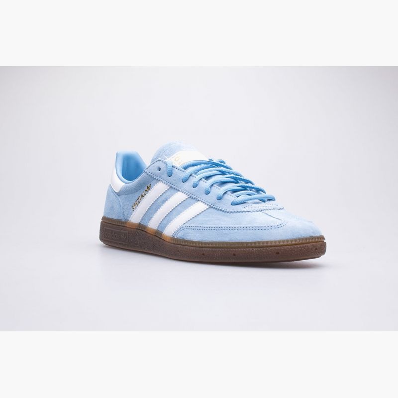 nanito_source_url:https://b2bsportswholesale.net/public/storage/productimages/0d/fc/0b/d9/1460048/image/xlarge_clean.jpg