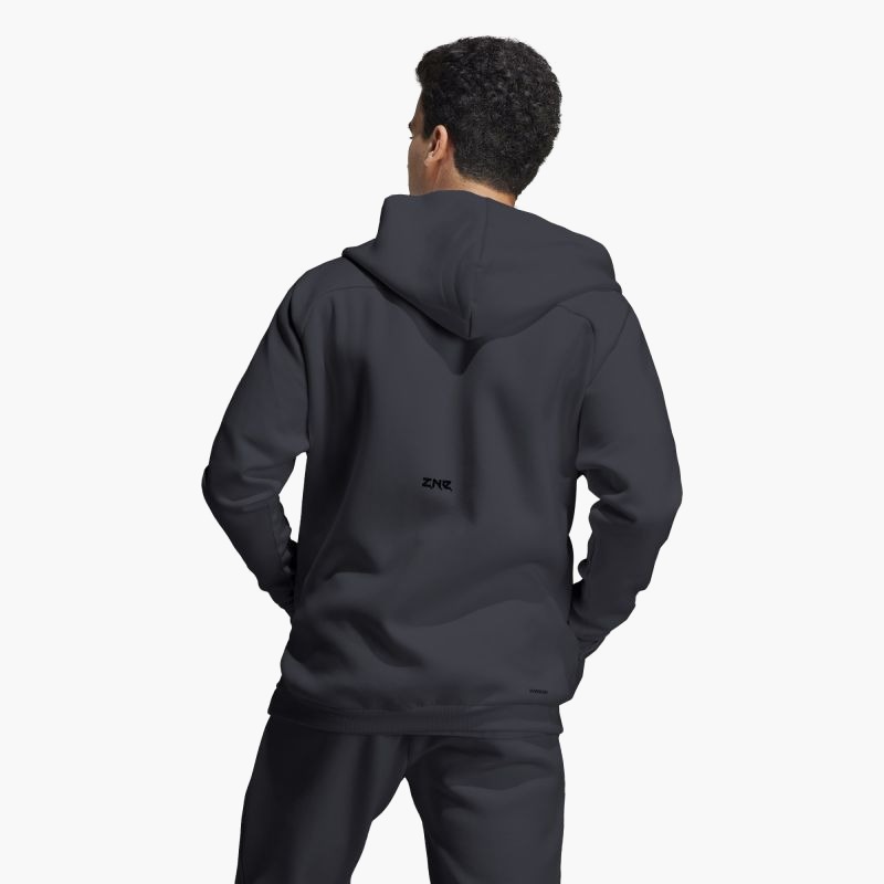 nanito_source_url:https://b2bsportswholesale.net/public/storage/productimages/6d/6a/fb/ab/1109345/image/xlarge_clean.jpg