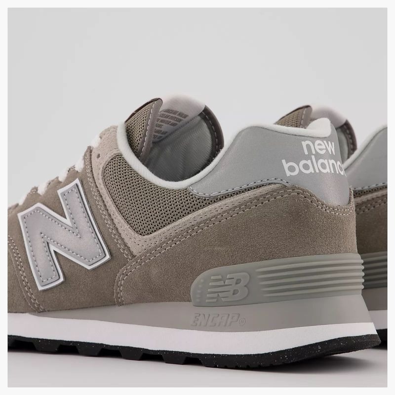 nanito_source_url:https://b2bsportswholesale.net/public/storage/productimages/05/6e/0e/30/2827774/image/xlarge_clean.jpg