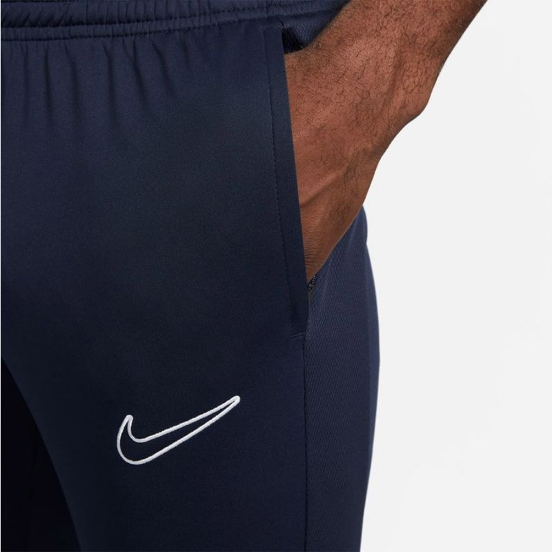 nanito_source_url:https://b2bsportswholesale.net/public/storage/productimages/86/f2/1e/e8/936905/image/xlarge_clean.jpg