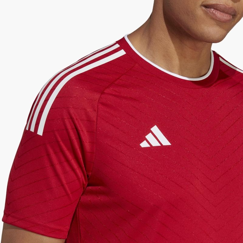 nanito_source_url:https://b2bsportswholesale.net/public/storage/productimages/0f/cf/ff/e8/2257757/image/xlarge_clean.jpg