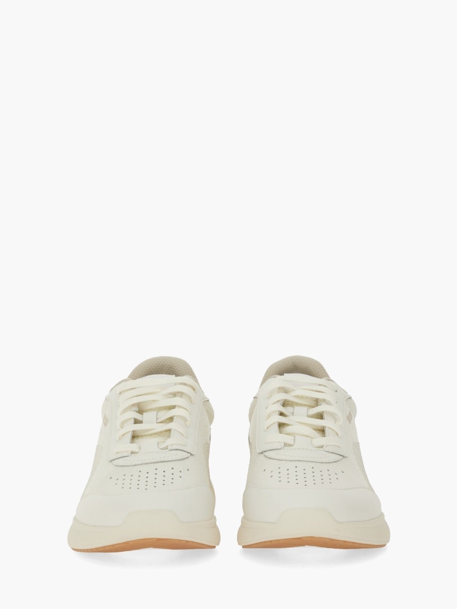 nanito_source_url:https://nokinstyle.com/2367045/titanis-sneaker.jpg