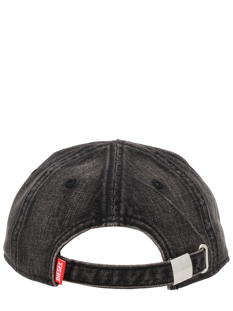 nanito_source_url:https://nokinstyle.com/2426240/cappello-da-baseball-c-enic.jpg