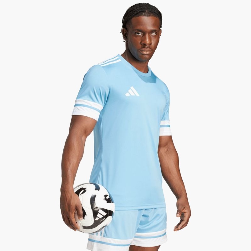 nanito_source_url:https://b2bsportswholesale.net/public/storage/productimages/17/3f/a1/5d/1420599/image/xlarge_clean.jpg
