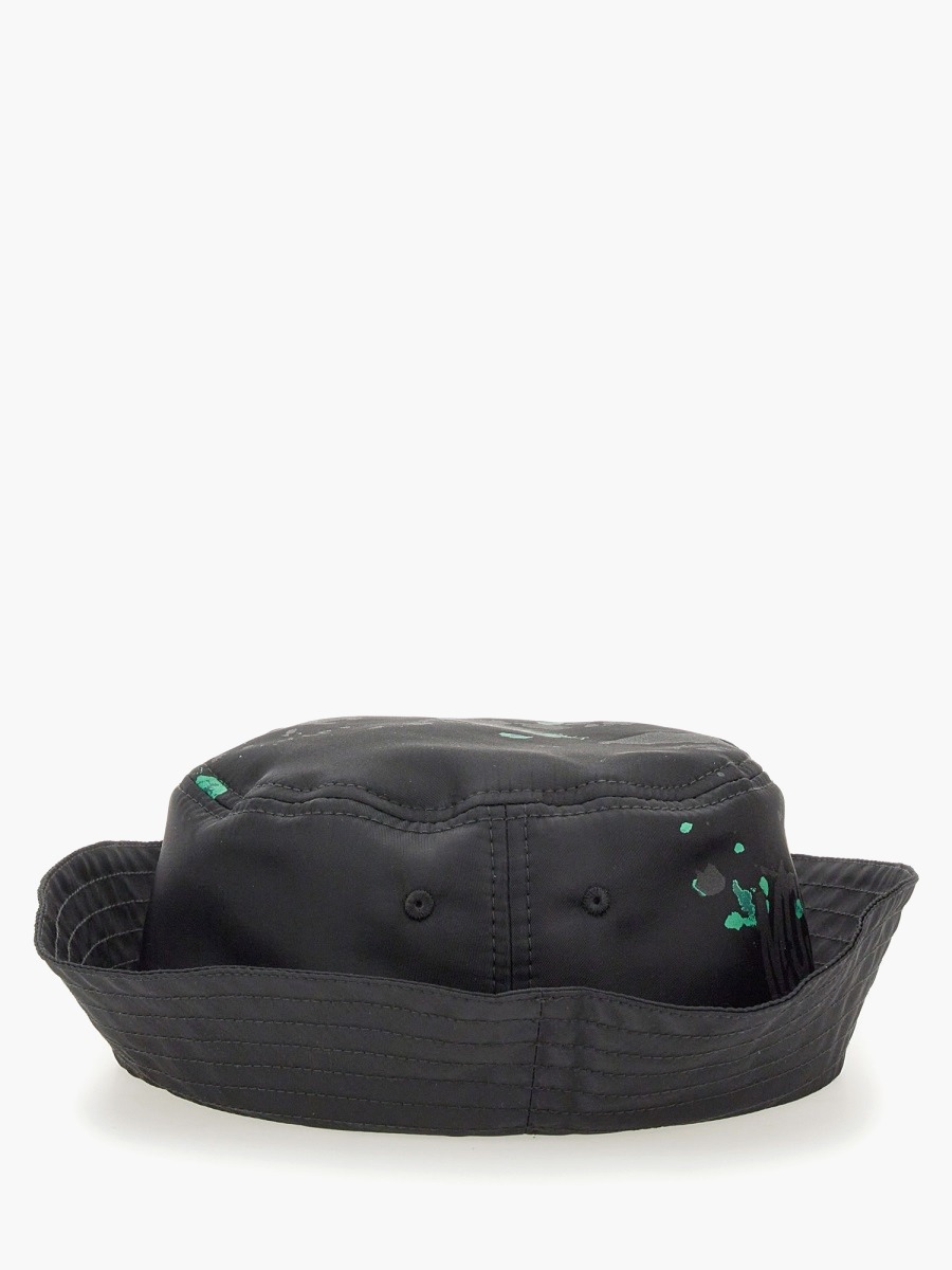 nanito_source_url:https://nokinstyle.com/2348311/bucket-hat-with-logo.jpg
