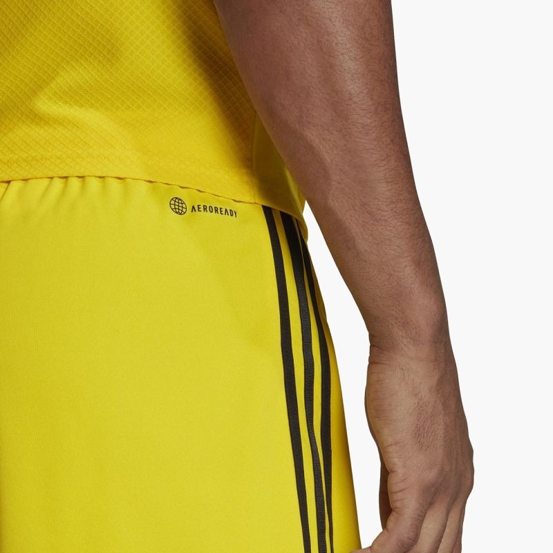 nanito_source_url:https://b2bsportswholesale.net/public/storage/productimages/b2/17/bc/be/937328/image/xlarge_clean.jpg