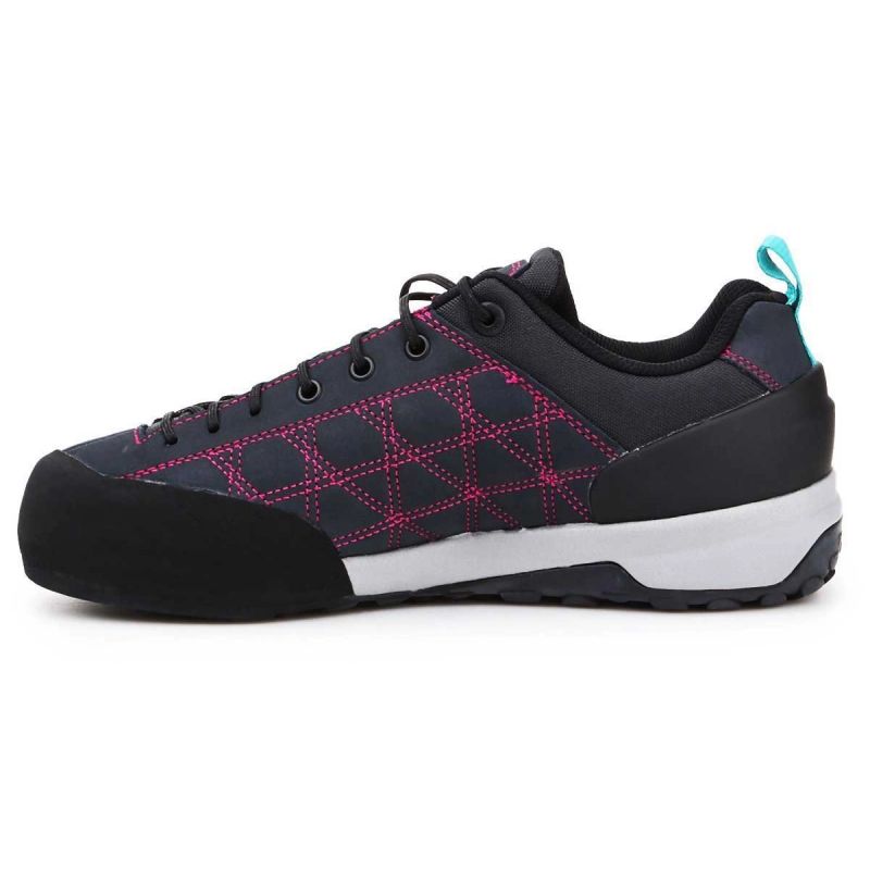 nanito_source_url:https://b2bsportswholesale.net/public/storage/productimages/b4/97/66/35/1263049/image/xlarge_clean.jpg