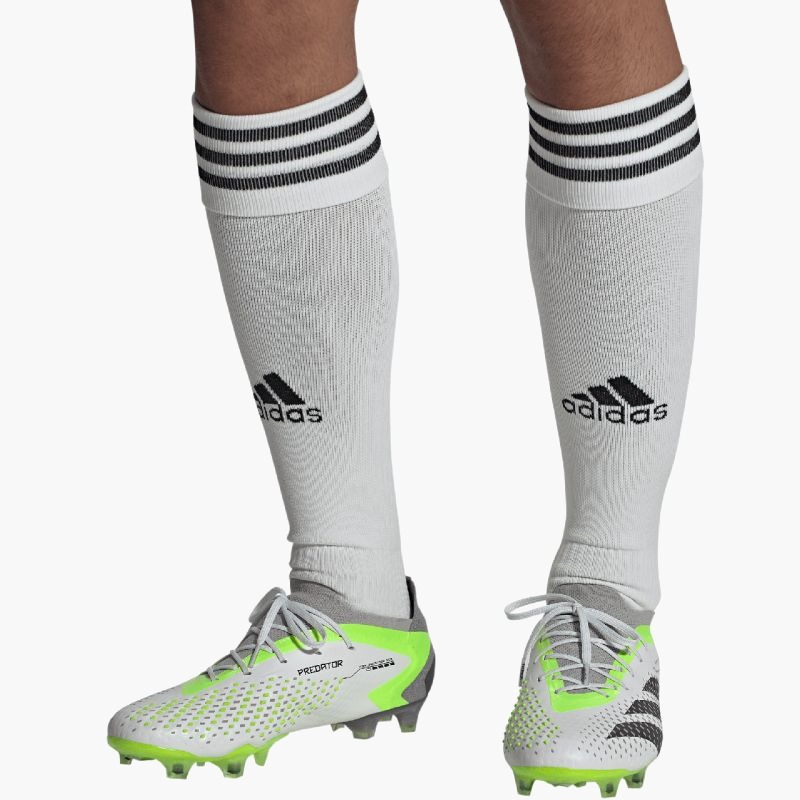 nanito_source_url:https://b2bsportswholesale.net/public/storage/productimages/e2/13/89/f8/1082775/image/xlarge_clean.jpg