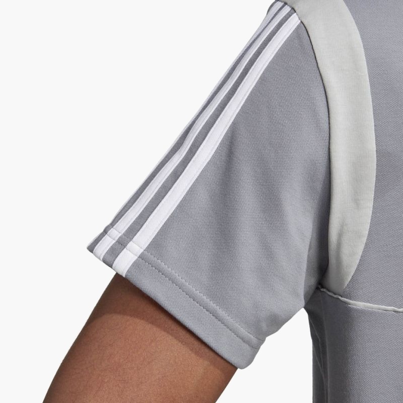 nanito_source_url:https://b2bsportswholesale.net/public/storage/productimages/69/c4/e5/8e/1264648/image/xlarge_clean.jpg