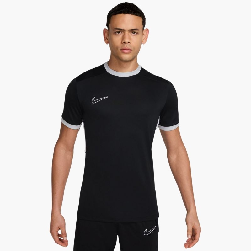 nanito_source_url:https://b2bsportswholesale.net/public/storage/productimages/87/b2/04/57/1385023/image/xlarge_clean.jpg