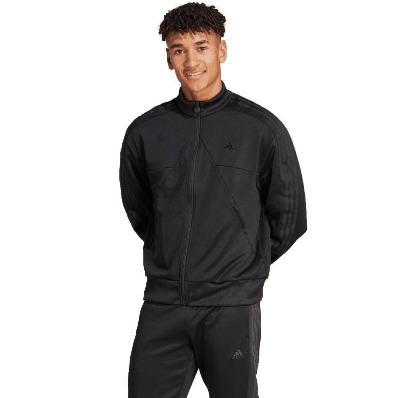 nanito_source_url:https://b2bsportswholesale.net/public/storage/productimages/a6/ea/4c/ff/1089093/image/xlarge_clean.jpg