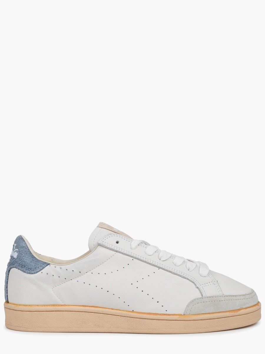nanito_source_url:https://nokinstyle.com/2418669/sneaker-prestige-plain-used.jpg