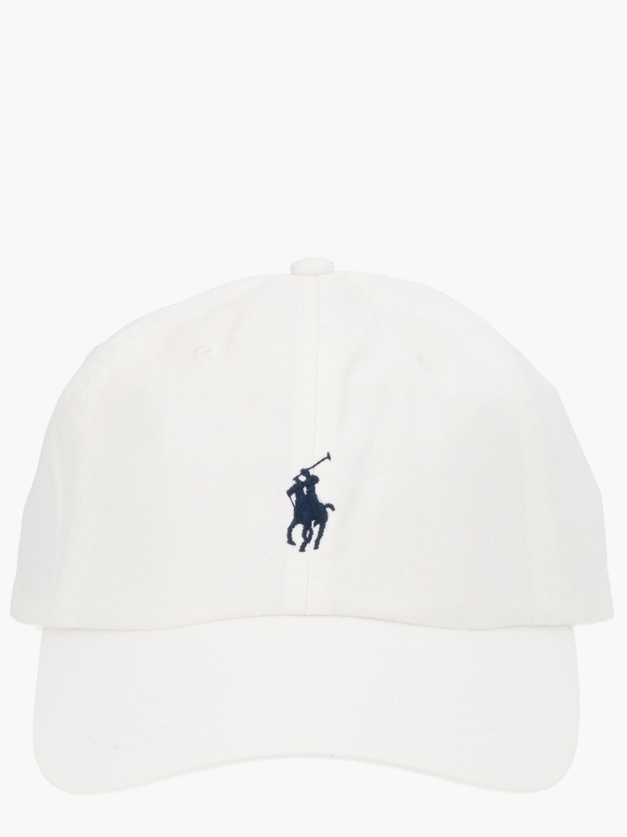 nanito_source_url:https://nokinstyle.com/2329088/baseball-hat-with-logo.jpg