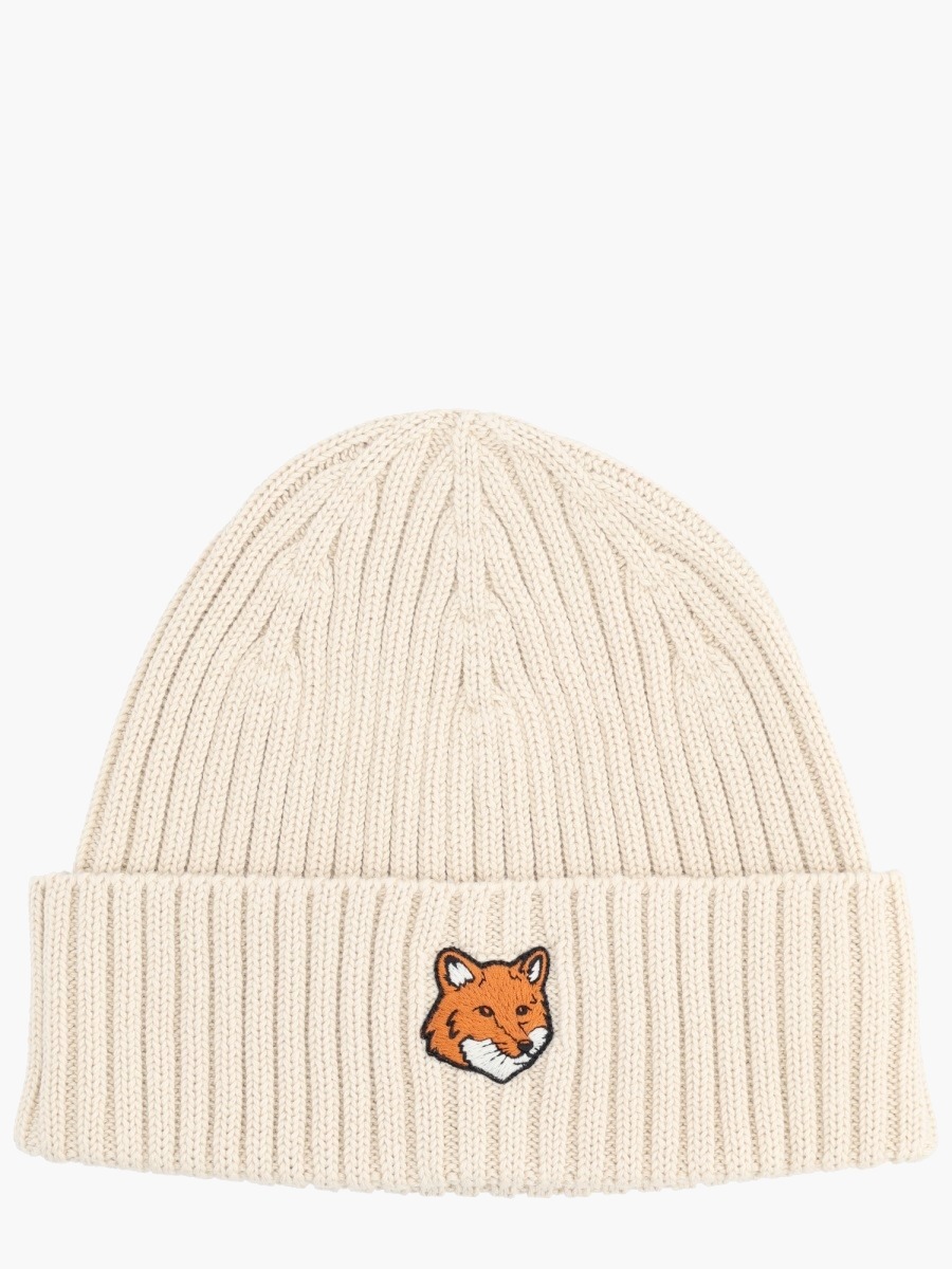 nanito_source_url:https://nokinstyle.com/2377258/fox-head-cap.jpg