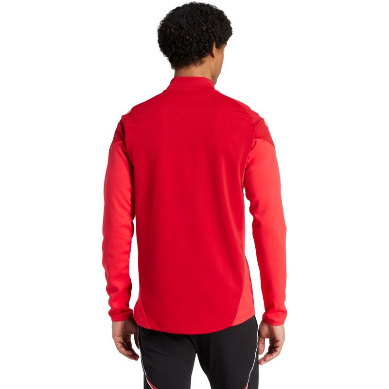 nanito_source_url:https://b2bsportswholesale.net/public/storage/productimages/75/ab/57/e3/1498560/image/xlarge_clean.jpg
